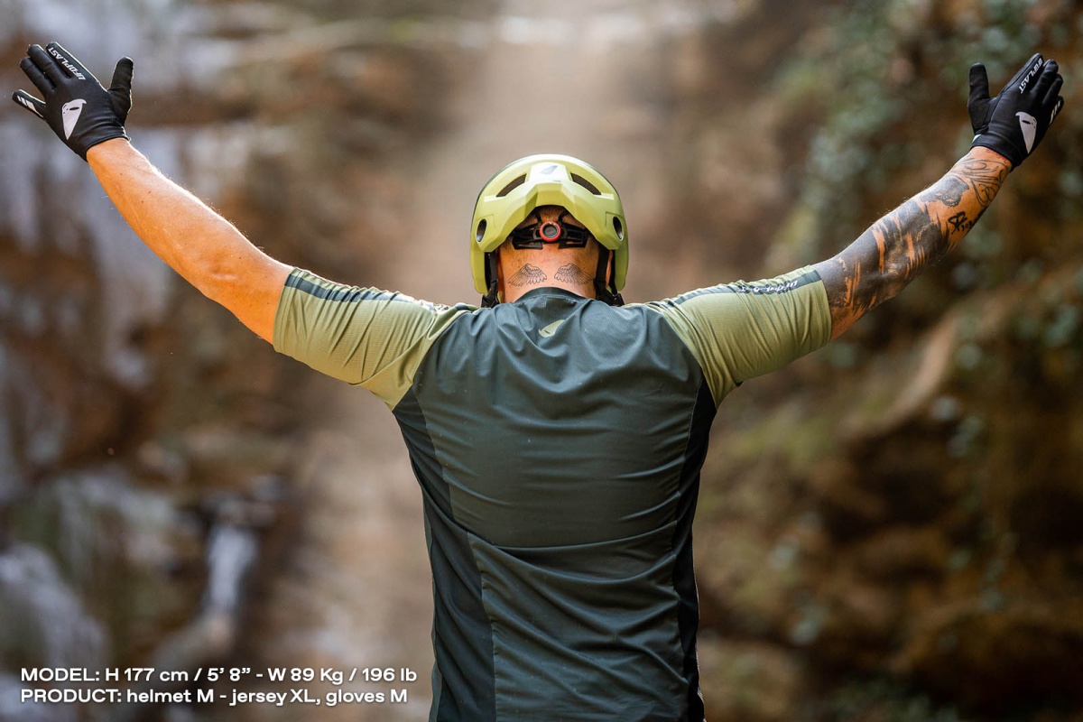 Mountain bike jersey Terrain SV1 short sleeves jersey grey and neon yellow - Home - JE05002-ED - Ufo Plast